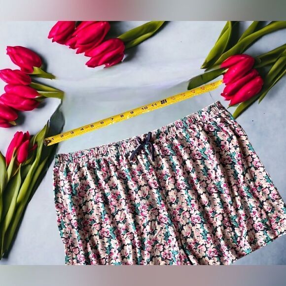 J & B l Cute floral pj shorts l XL - Picture 3 of 6